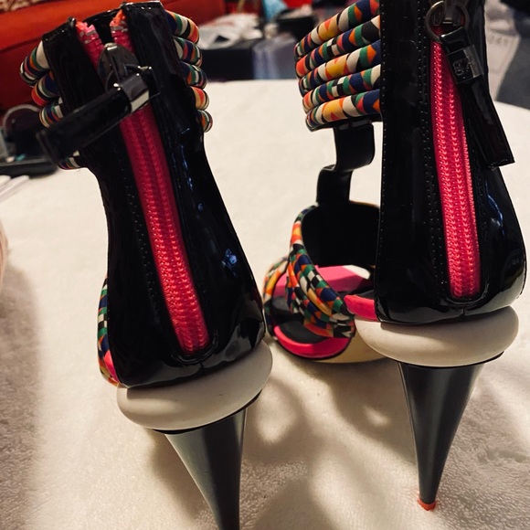 Brand New Super Stylish Heels By GX / Gwen Stefani - Size 6 1/2 - box 4 - Picture 8 of 9